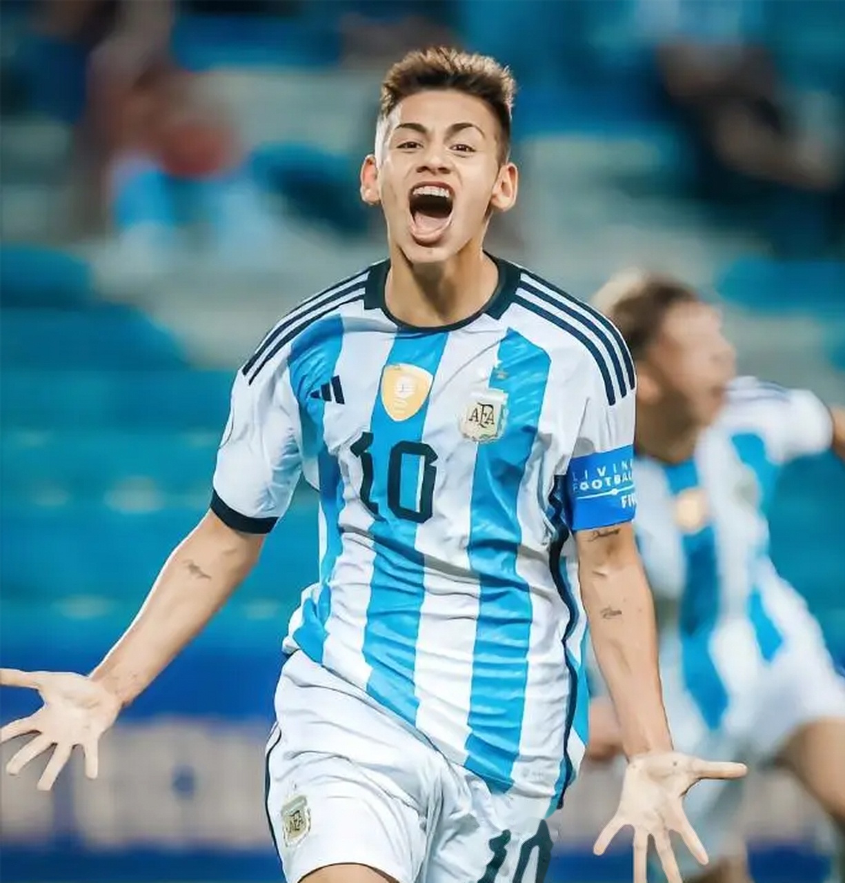 包含阿根廷国家队集结日单刀错失,志在德国杯名次提升,目标明确,年轻球员获得机会的词条 包含阿根廷国家队集结日单刀错失,志在德国杯名次提升,目标明确,年轻球员获得机会的词条