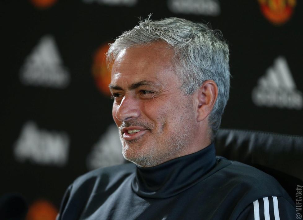 欧文绝杀掘金比赛回放