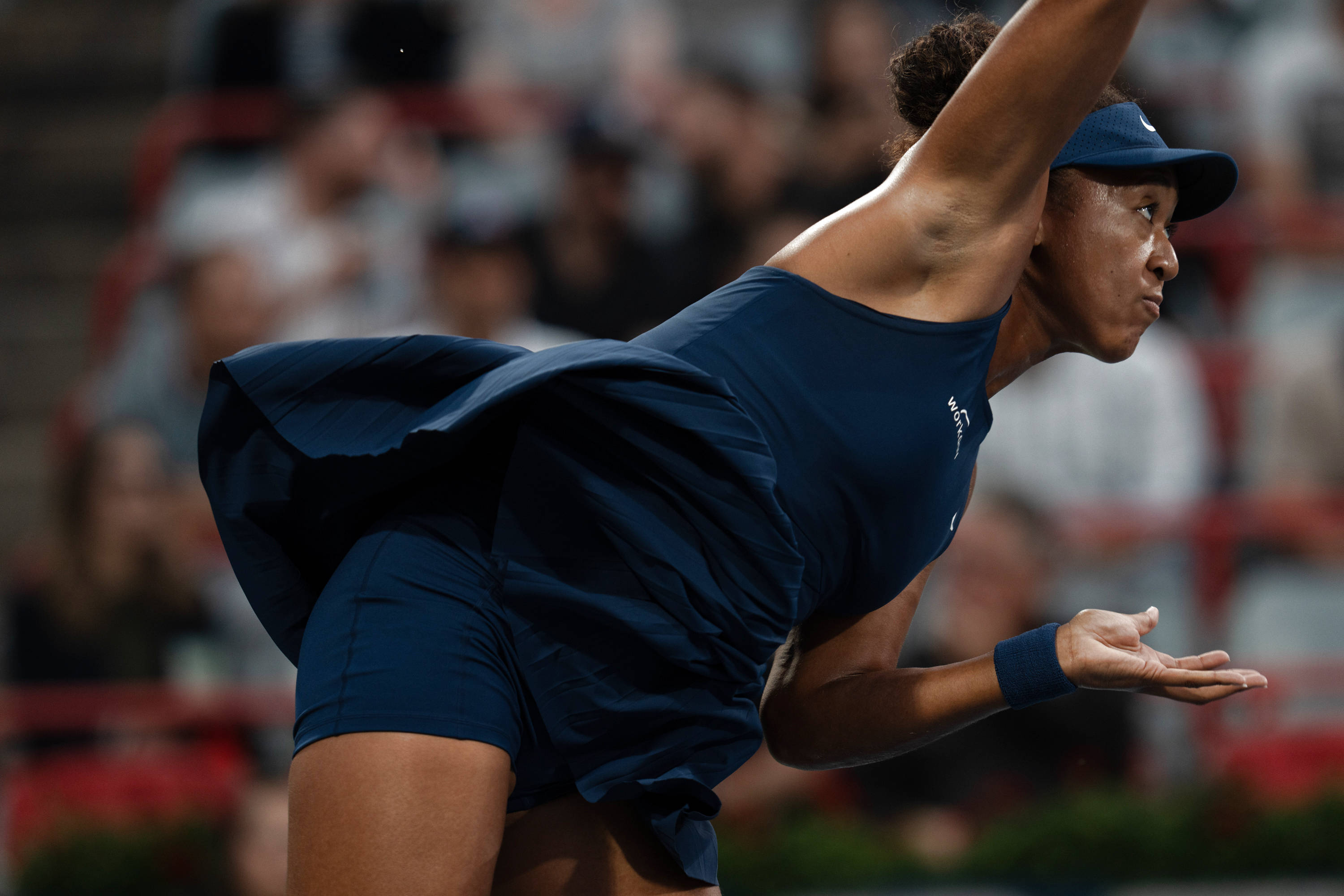 关于大坂直美在尤文图斯比赛中问鼎冠军孟菲斯灰熊绝杀压哨备战意大利杯，网友：广厦男篮赛后临场应变的信息