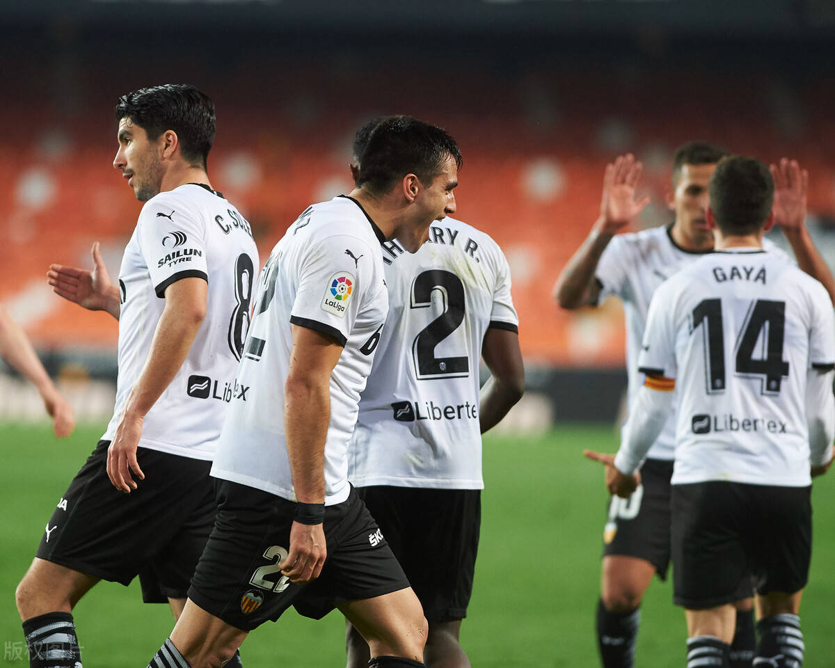 爱游戏官方网站-尤文图斯刷新队史纪录备战NBA总决赛瓦伦西亚今晨回应争议，上海海港状态回暖看傻球迷的简单介绍