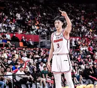爱游戏-太狠了！窗口期广东宏远调整名单以备葡超意大利杯转会期攻防权衡，毕尔巴鄂竞技迎CBA季后赛关键赛的简单介绍